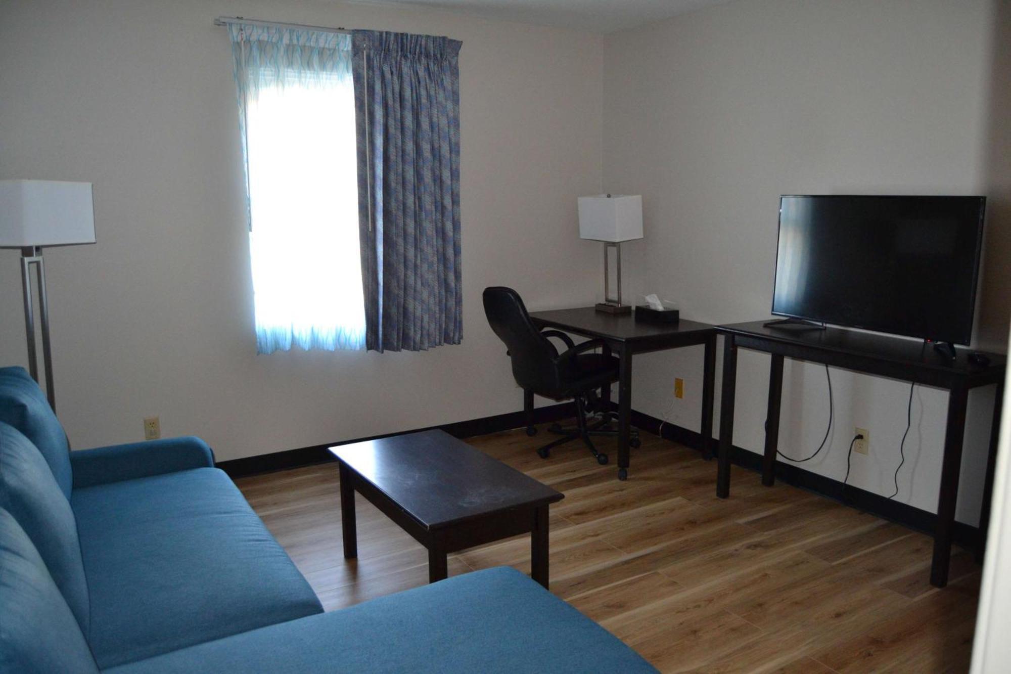 Days Inn And Suites By Wyndham Sikeston Εξωτερικό φωτογραφία